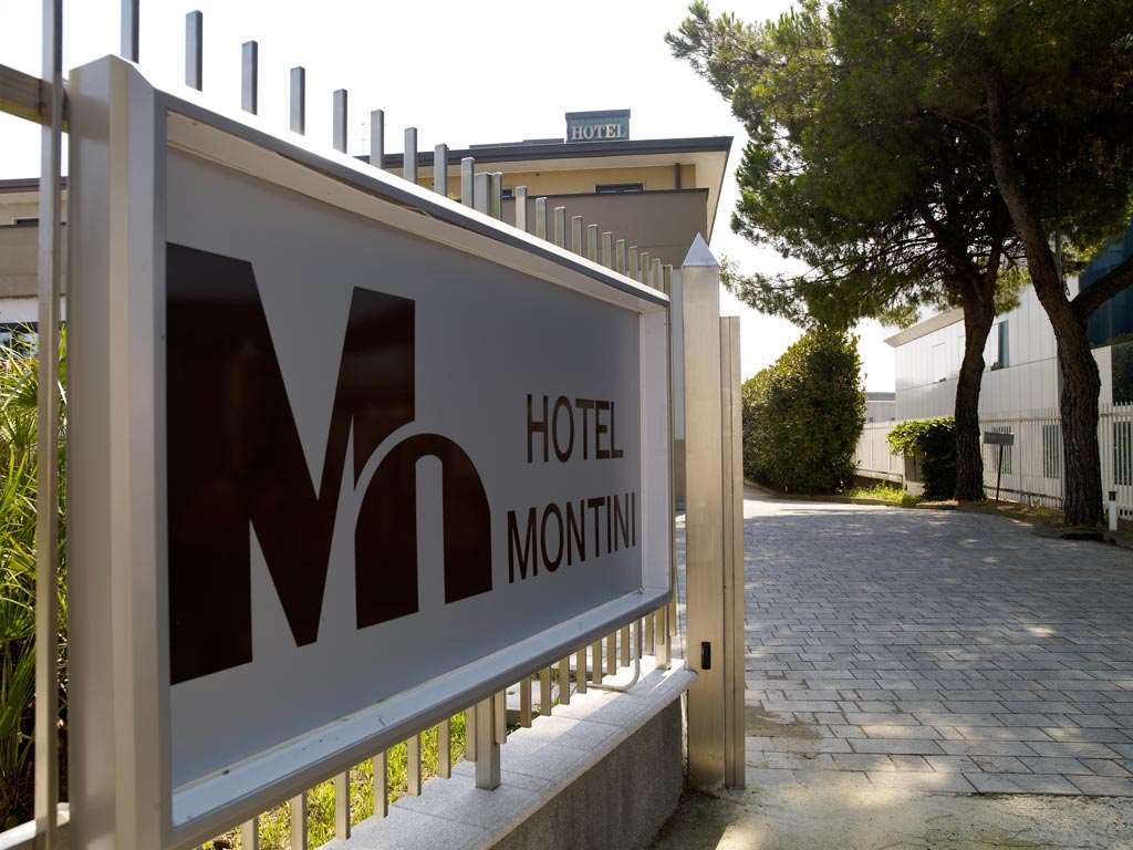 Hotel Montini Linate Airport Peschiera Borromeo Dış mekan fotoğraf